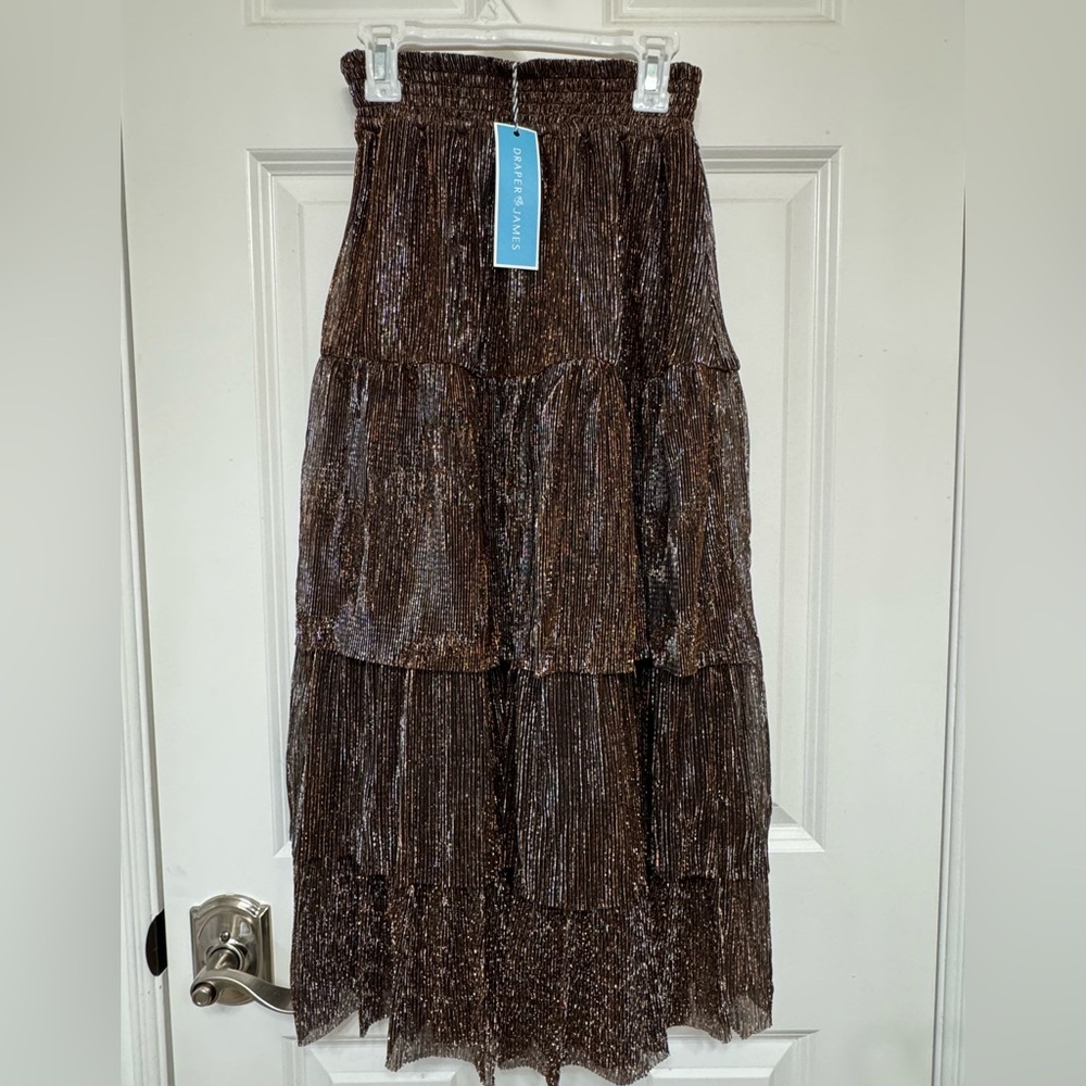 NWT Draper James Tiered Midi Skirt – Gold Lurex Plissé – XS – $150 Retail